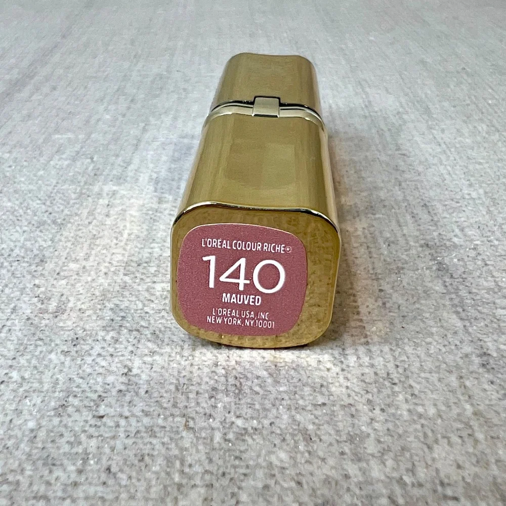 ❤️3 for $25❤️ L'Oreal Paris Colour Riche Lipstick in Mauved